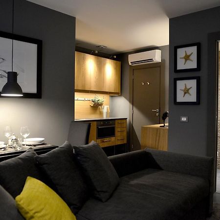 Qb/Four Apartment Катания Екстериор снимка